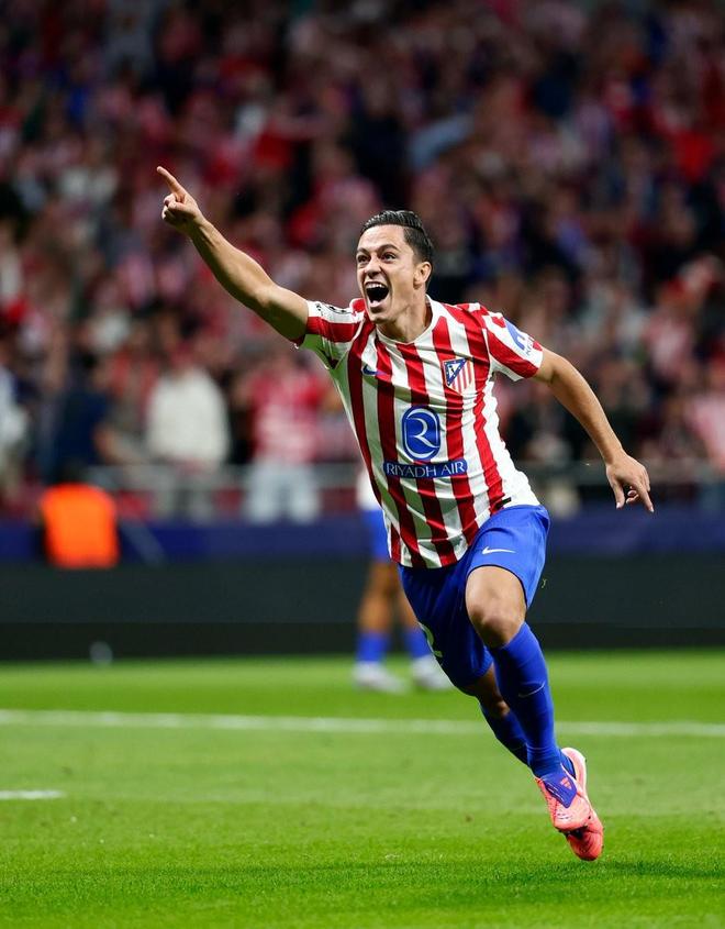 早报：米兰0-2遭那不勒斯淘汰，佛罗伦萨0-1洛桑（晨报：米兰0-2不敌那不勒斯出局，佛罗伦萨0-1负于洛桑）