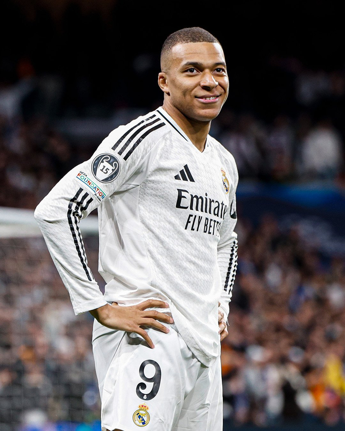 山东泰山主场收官：10胜3平2负，负成都申花，6-0国安&3-1海港