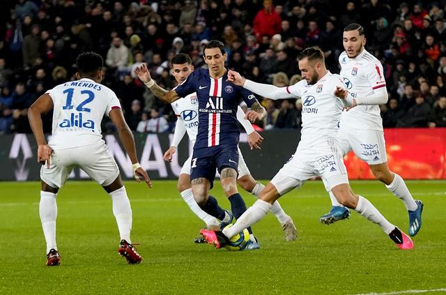 NBA交易市场最新动态：火箭完成签约,