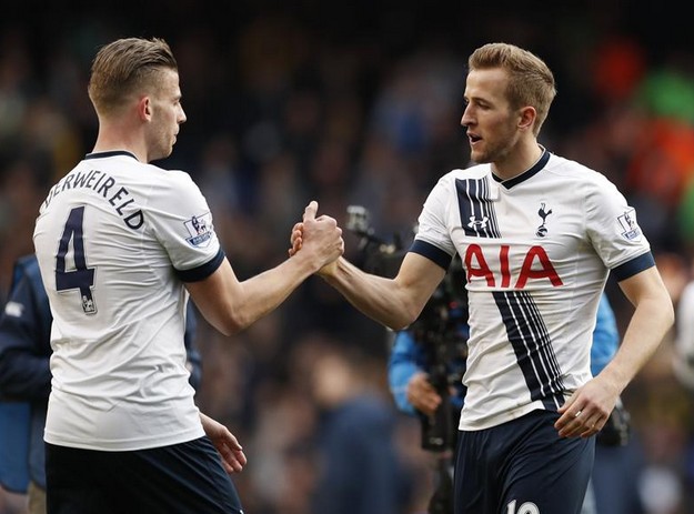 足球中超重金投入青训，多所足球学校开建