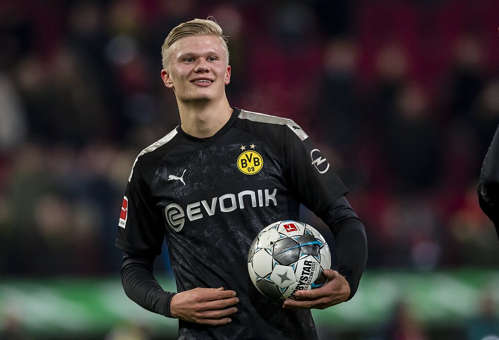 欧冠唯一0分球队，阿贾克斯首次遭遇欧战8连败