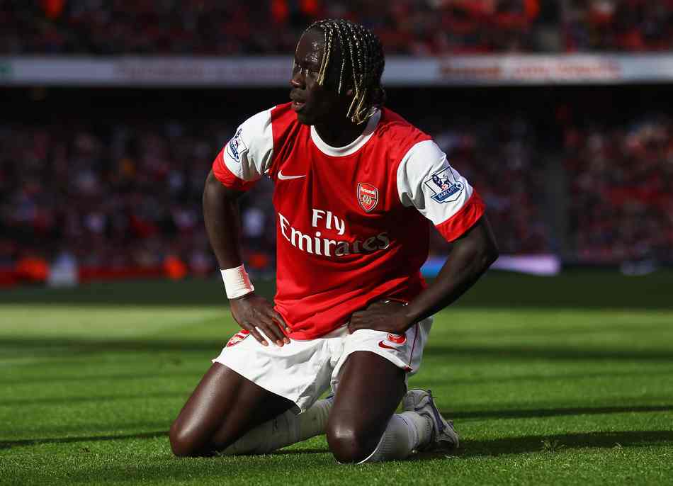 稳定！马尔卡宁全场18中11轰30分8篮板