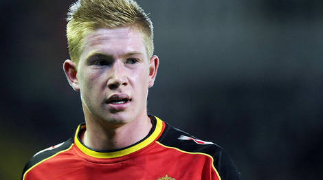 82岁前曼联球星中370万大奖 曾躲过慕尼黑空难（82岁前曼联名宿喜中370万大奖，曾在慕尼黑空难中幸存）