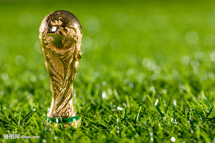 英超球员身价涨幅前十：沃尔特马德居首，利物浦独占三席（英超球员身价涨幅TOP10：沃尔特马德夺魁，利物浦三将上榜）