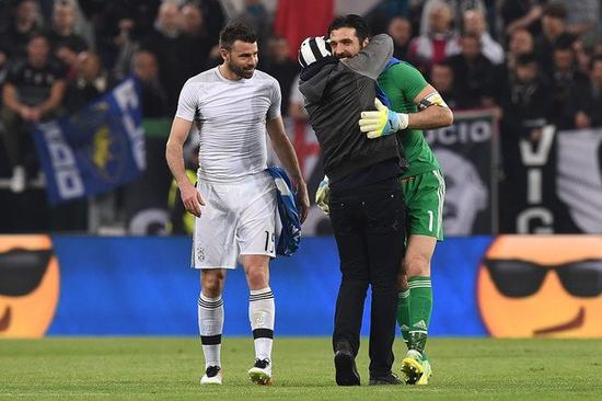 扎鸟：理解罗马球迷嘘声，为上次庆祝道歉，目标是进国家队